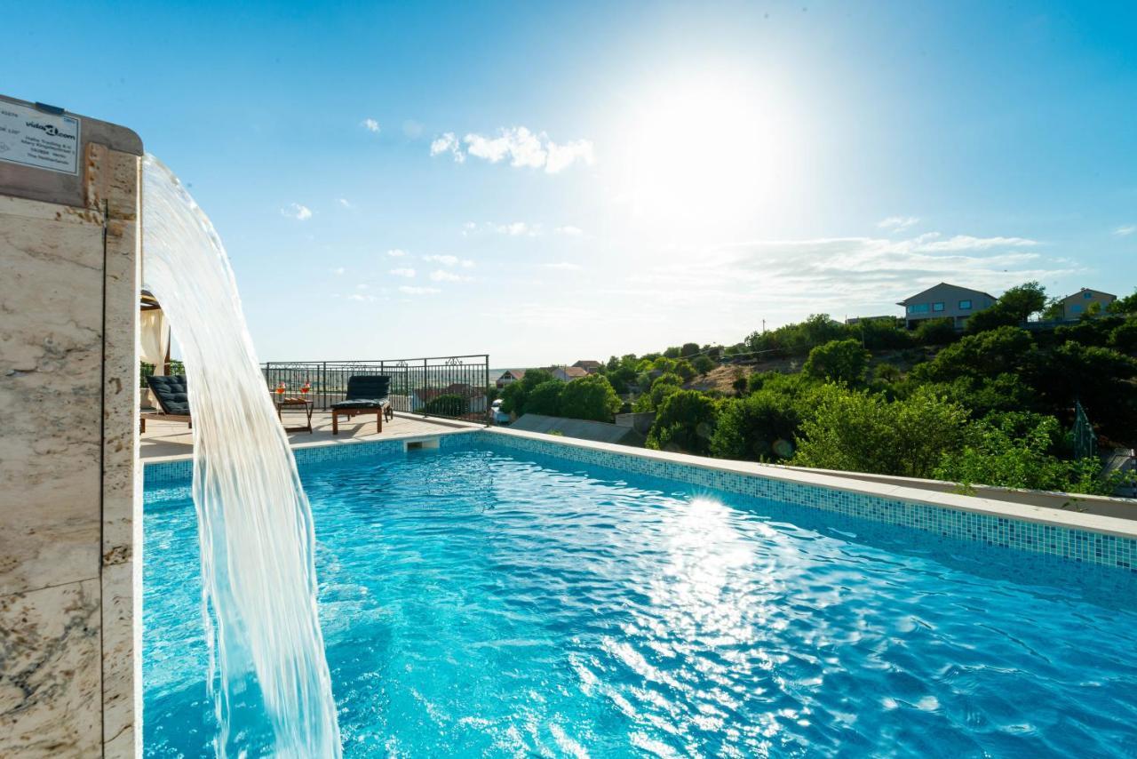 Modern Rustic Villa Kate Benkovac Bagian luar foto