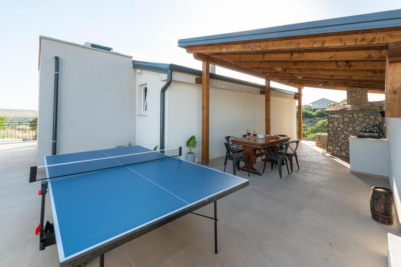 Modern Rustic Villa Kate Benkovac Bagian luar foto