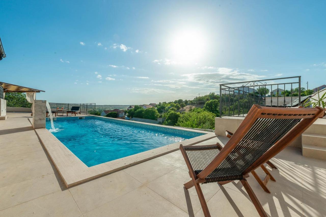 Modern Rustic Villa Kate Benkovac Bagian luar foto