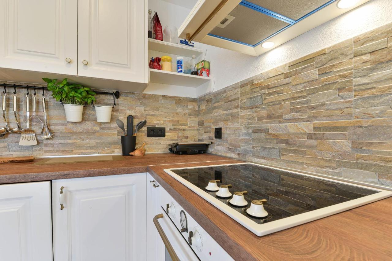 Modern Rustic Villa Kate Benkovac Bagian luar foto