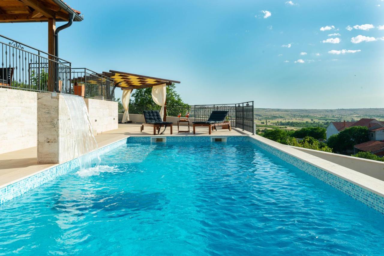 Modern Rustic Villa Kate Benkovac Bagian luar foto