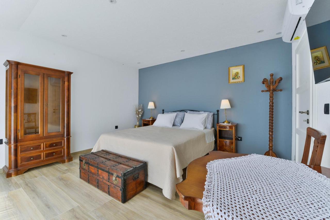 Modern Rustic Villa Kate Benkovac Bagian luar foto